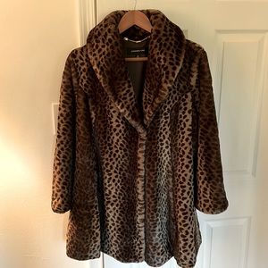 Jones New York Leopard Swing Coat size M